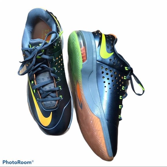 Nike KD Elite basketball 🏀. Price is firm - Picture 3 of 14